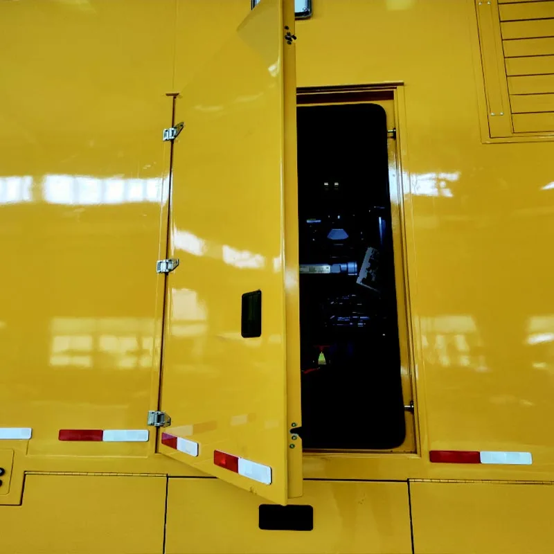 Cluiche Swing Doras le haghaidh Van Truck